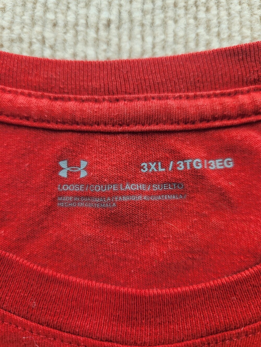 Under Armour Wisconsin Badgers Men's 3XL Red T-Shirt - Picture 3 of 7